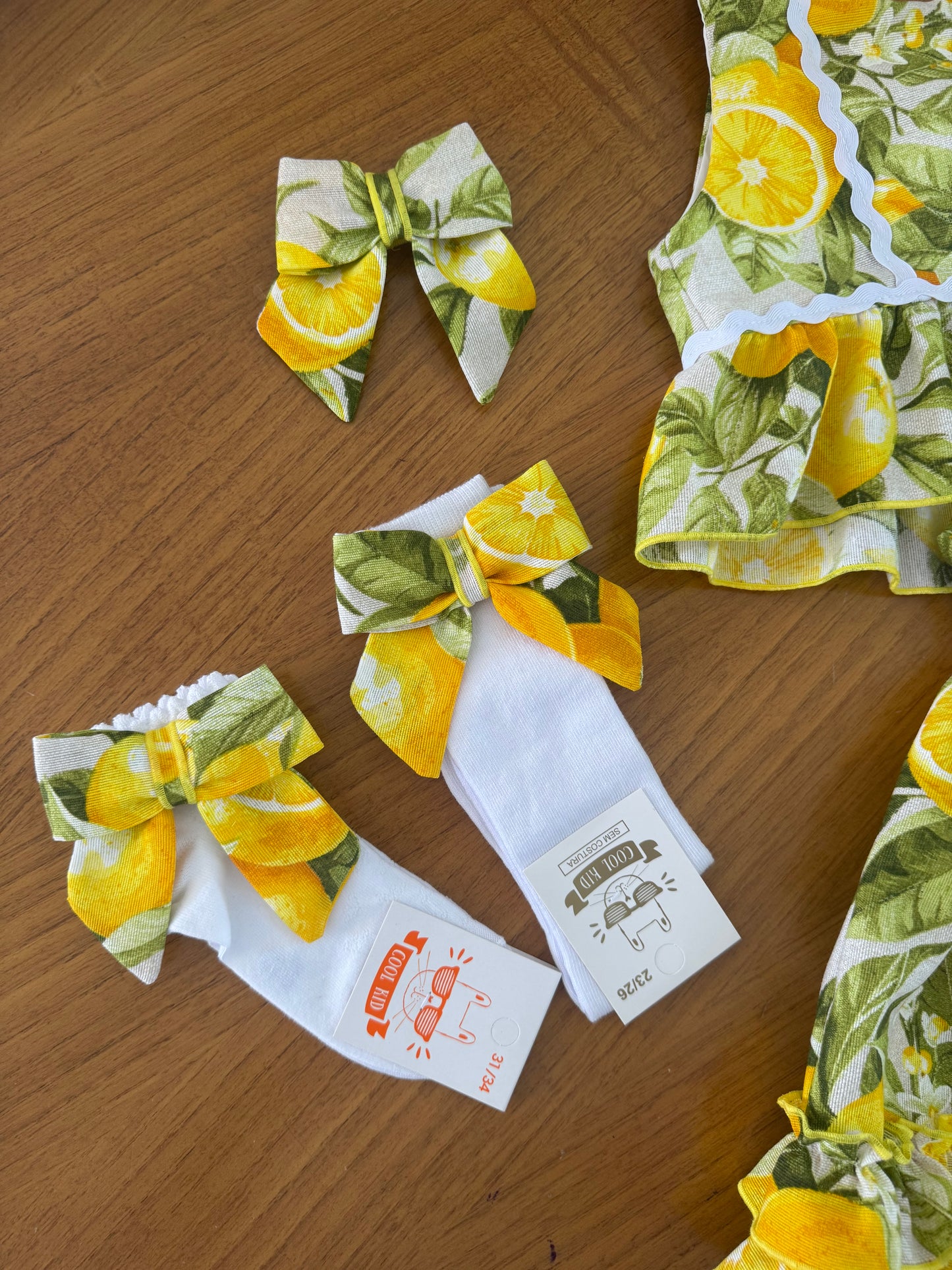 Golden Lemon kousjes - pre order