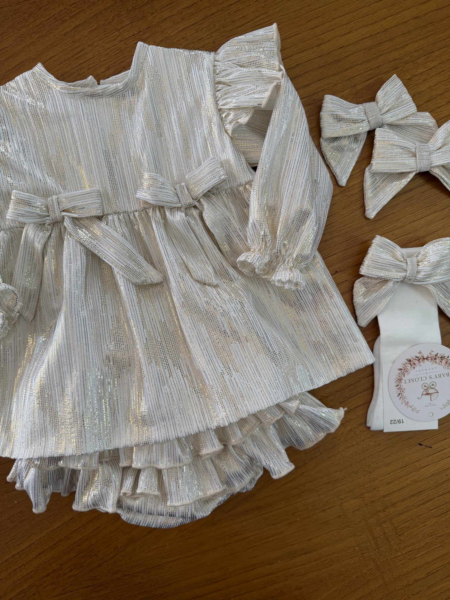 Golden Noel lil set - PRE ORDER ( accessories not included )