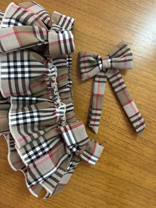 Burberry bow