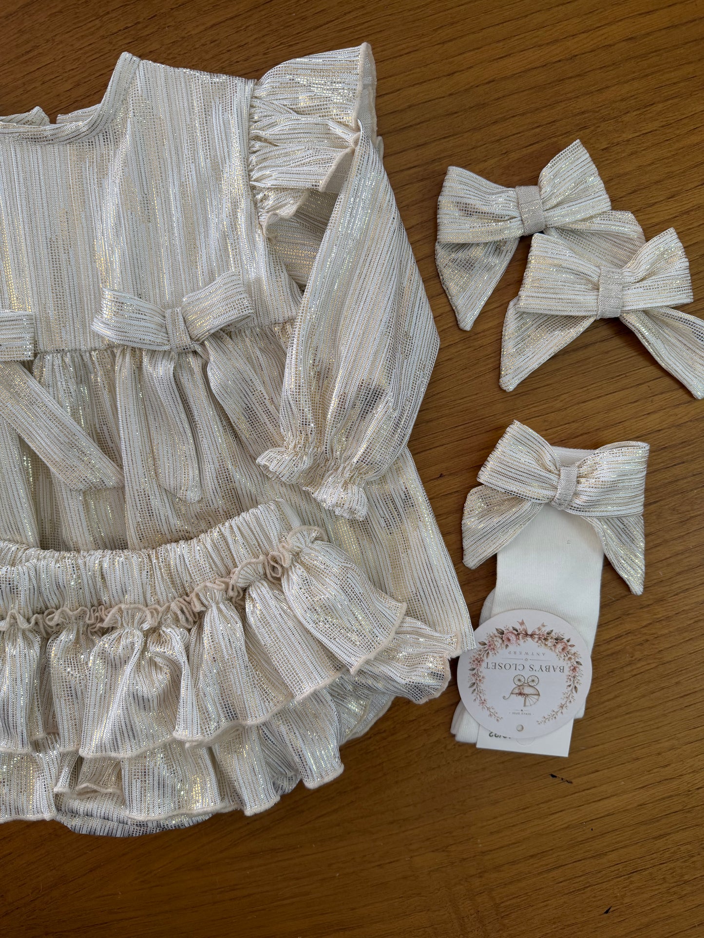 Golden Noel lil set - PRE ORDER ( accessories not included )