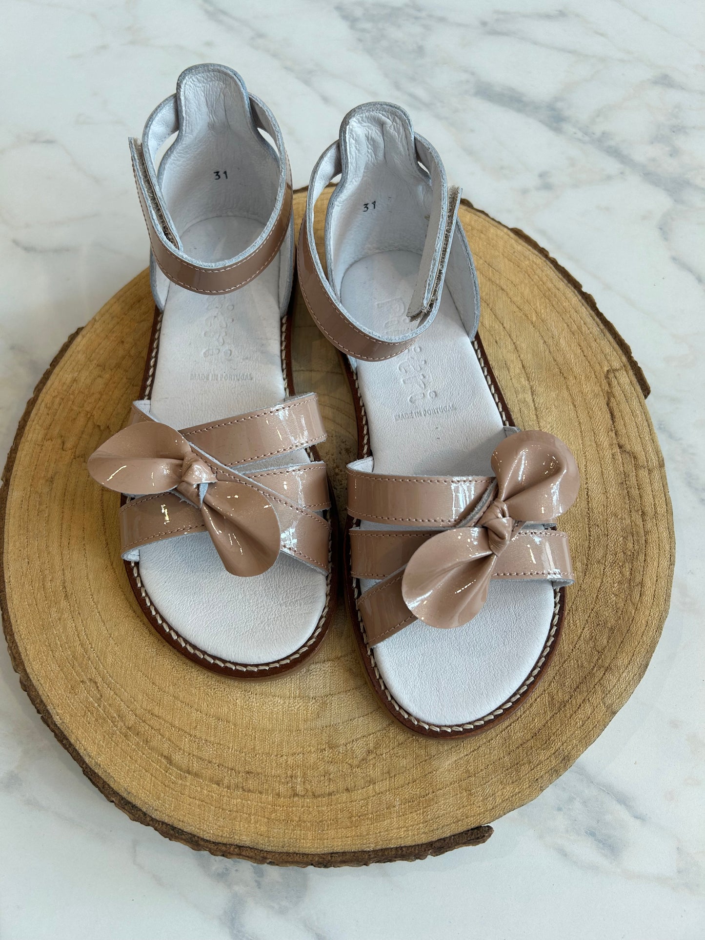 Old Pink Pikitri sandals