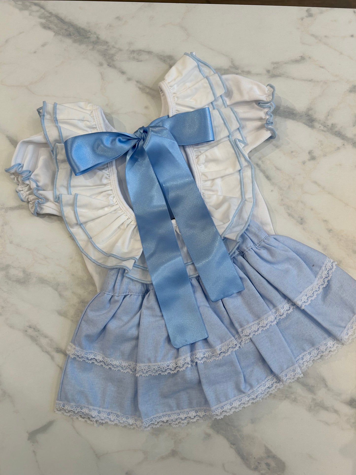 Baby blue ribbon top